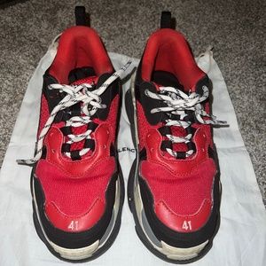 Size 8.5 - Balenciaga Triple S Bred